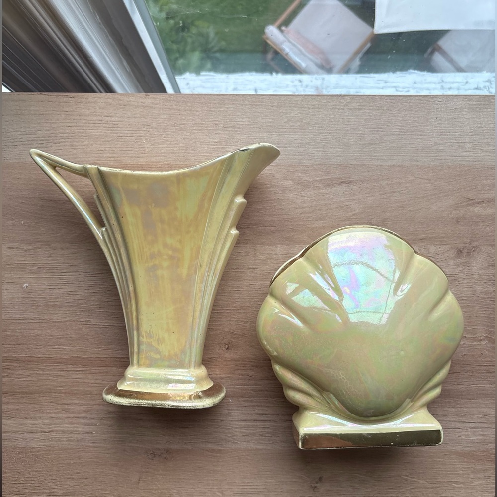 🏡SADLER ENGLAND Iridescent Yellow Ceramic Vases